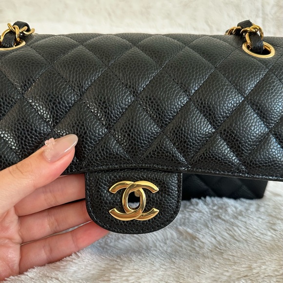 Chanel classic small flap bag - Picture 7 of 15